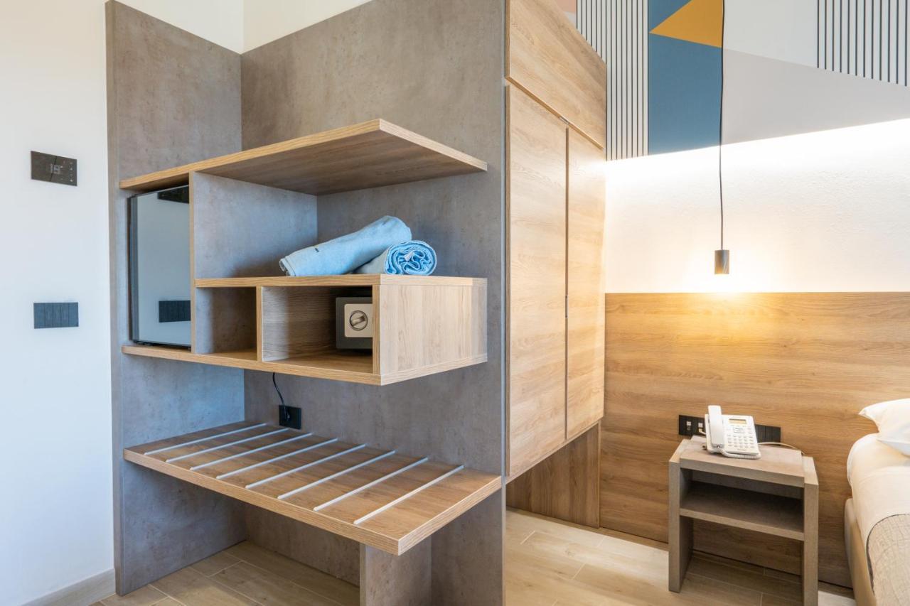 Horizon Hotel by PendraHolidays Badesi Buitenkant foto