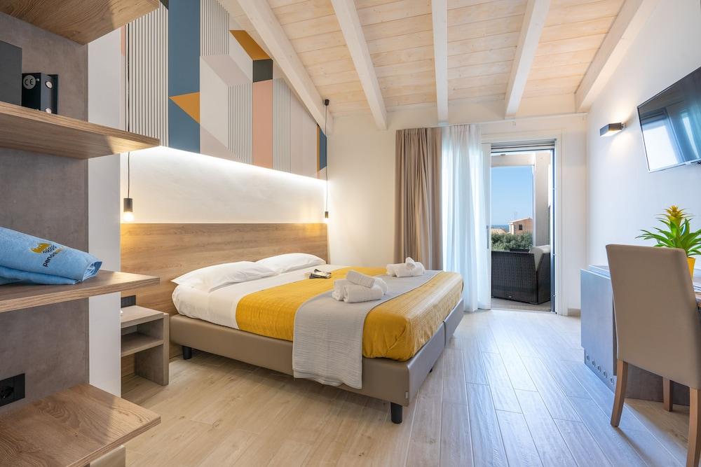 Horizon Hotel by PendraHolidays Badesi Buitenkant foto